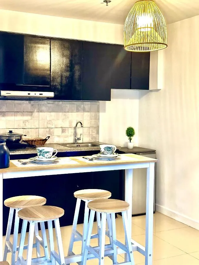 2Bedroom Loft Type Unit In Bgc By K Suites Taguig 0*,  Filippine