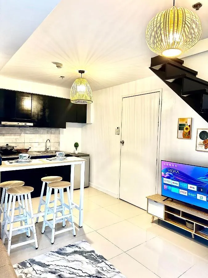 2Bedroom Loft Type Unit In Bgc By K Suites Taguig